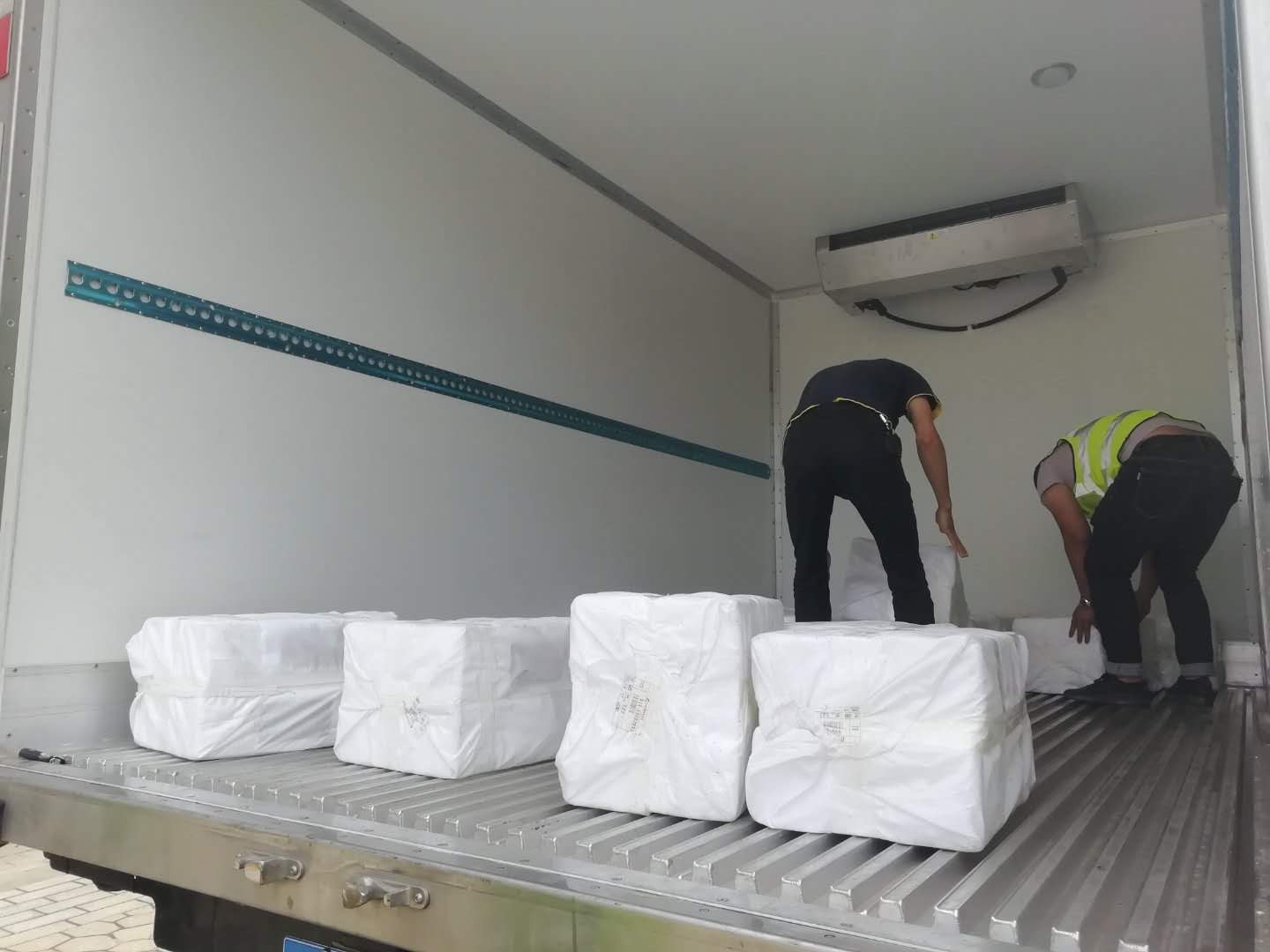 成都航空貨運對鋰電池運輸的限制