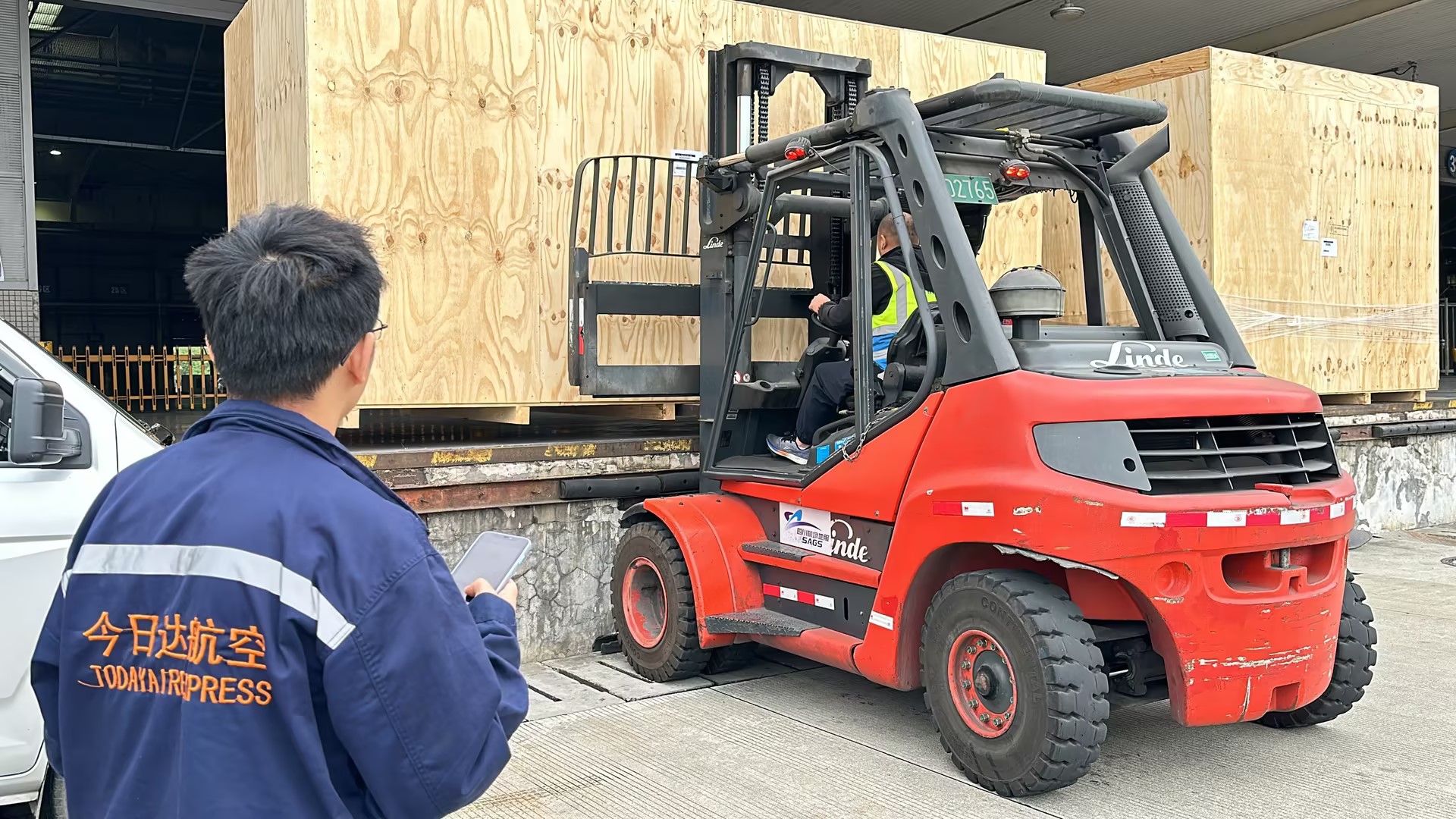 航空快遞與物流行業(yè)面臨數(shù)字化和環(huán)保挑戰(zhàn)，展望未來發(fā)展機遇